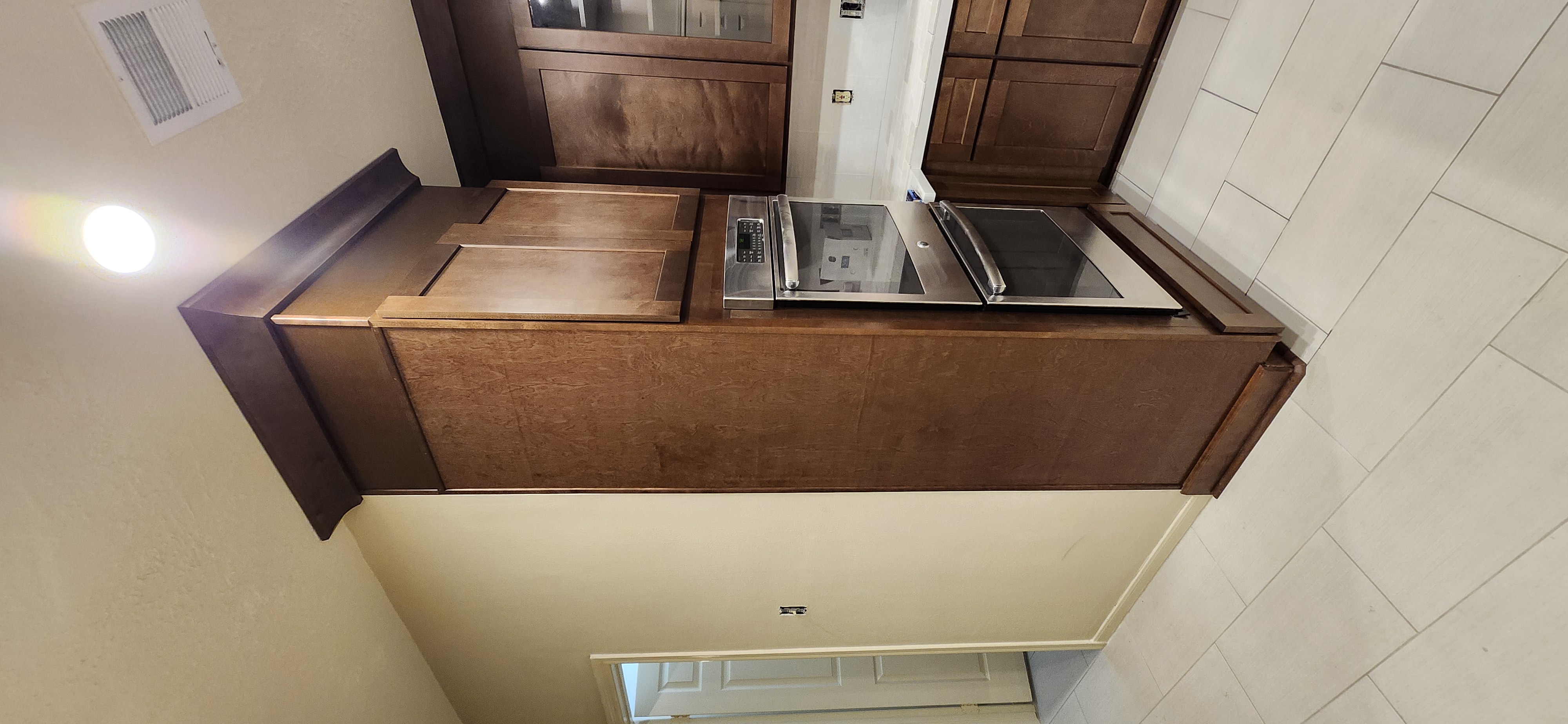 Cabinet & Trim 16